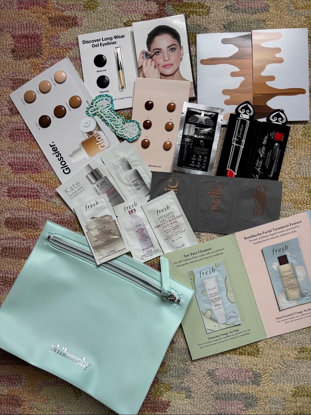 20-pc skin to eyes to lips SO MANY samples Bobbi Brown, Guerlain, Glossier +more